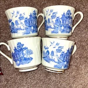 ❌SOLD Churchill Blue Willow teacups